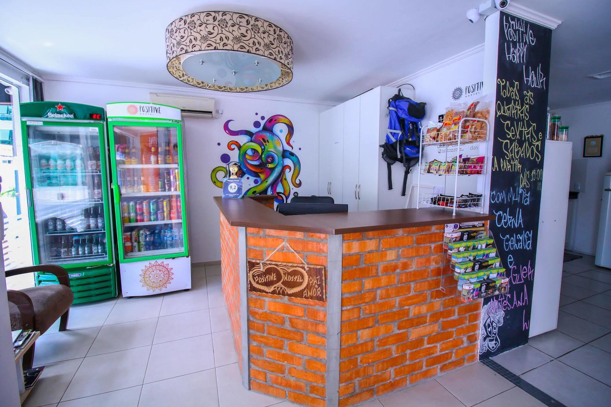 Positive Hostel Balneário Camboriú Extérieur photo